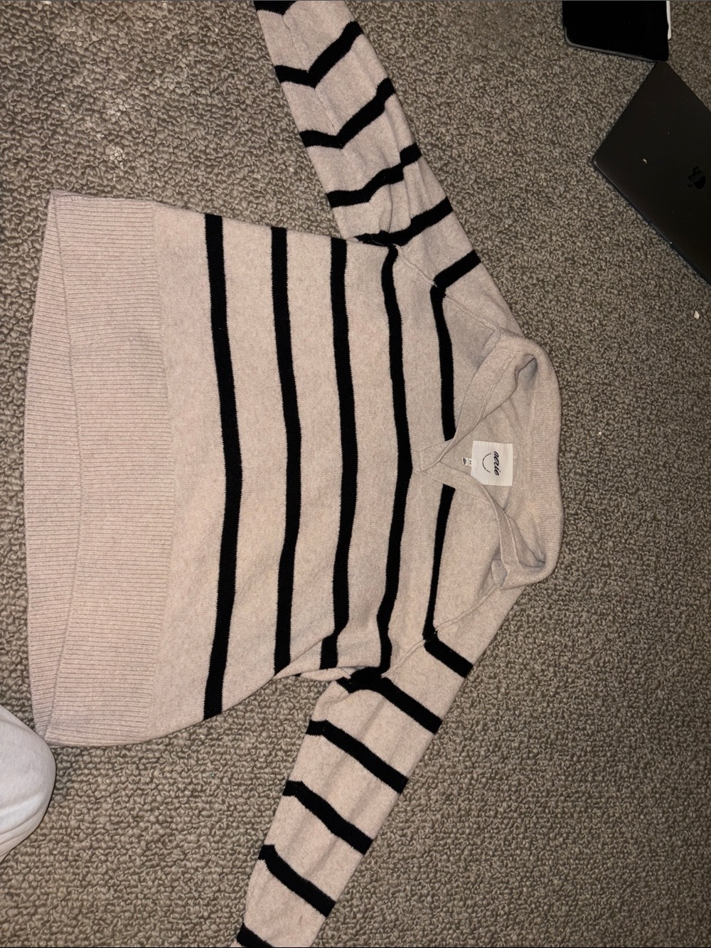 Aerie Striped Hooded Women's Sweater in Light Beige and Black